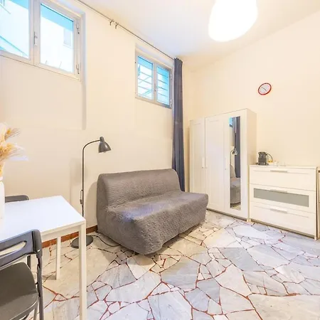 Brera - 10 Min From The Duomo, Shops, Restaurants Apartment